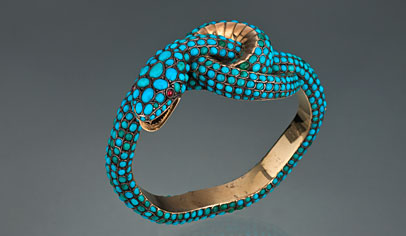 Mona's passion and expertise includes antique and estate jewelry and objects